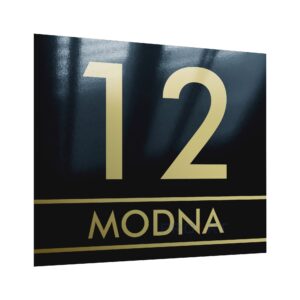 Metalowa tabliczka adresowa. Nowoczesny numer domu wzór M3 dla nowoczesnej architektury.